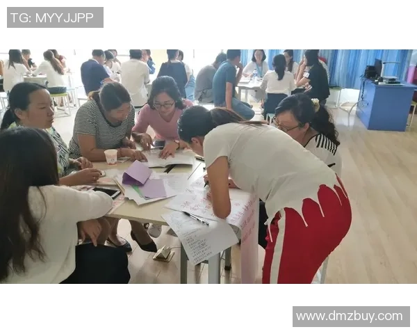 潘浩然足球：从青涩少年到职业球员的成长之路与梦想追逐